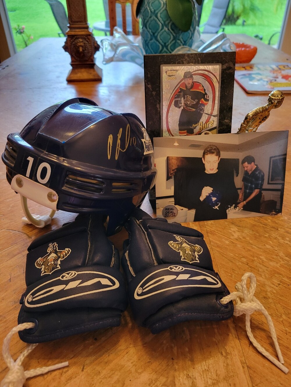 Pavel Bure Package Autographed Mini Helmet 30/72 BURE PIC,missing 1 Helmet Loop